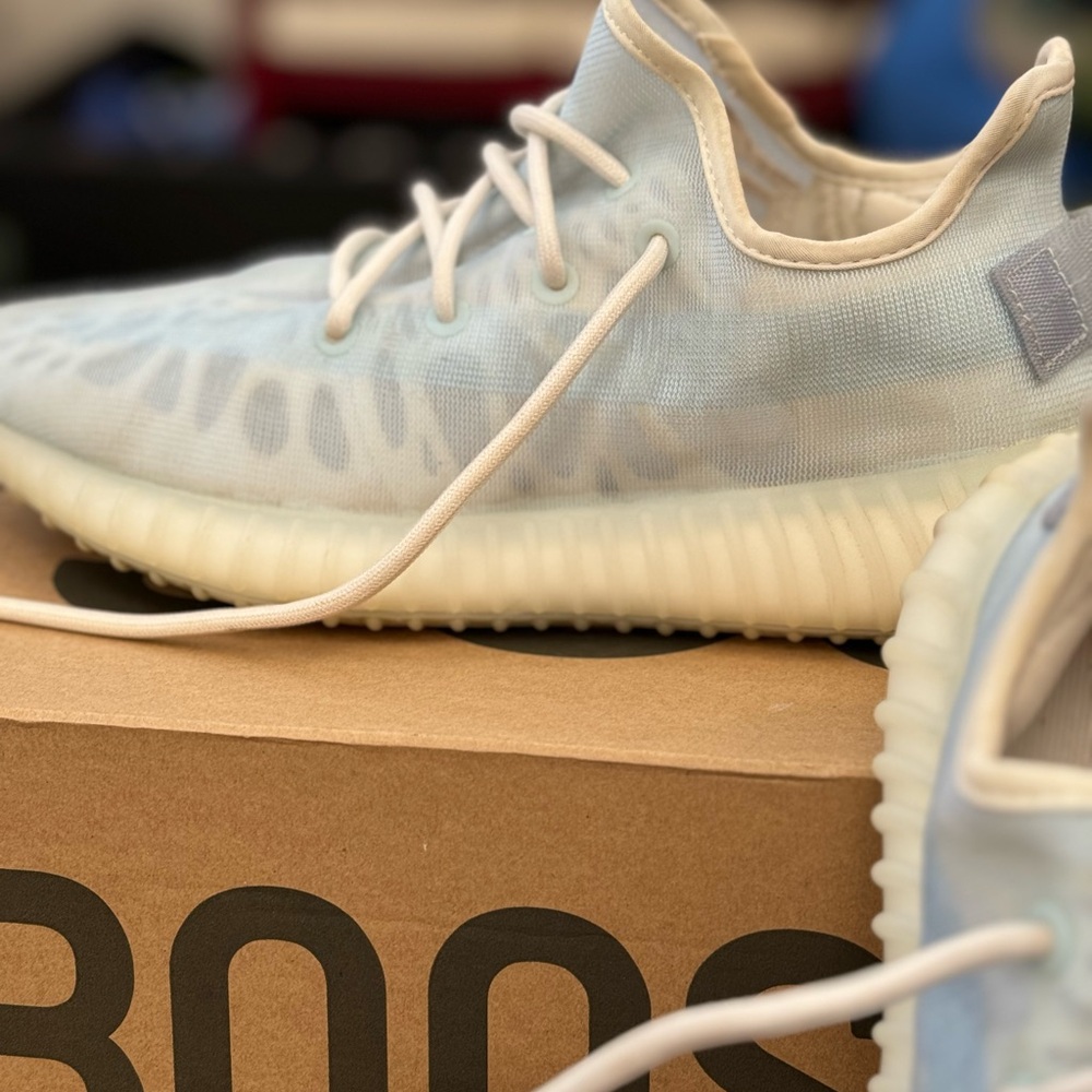 Size 6.5 - adidas Yeezy Boost 350 V2 Mono Ice - Picture 2 of 4